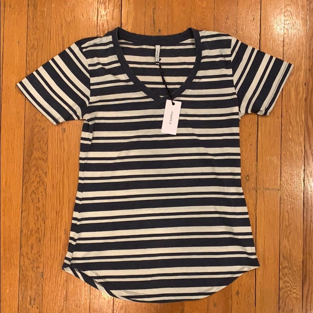 Z Supply V-Neck T-Shirt - NWT